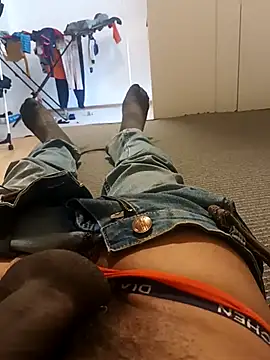 Snapshot of maleesa chatting on April 2026 01:41:01 PM maleesa online show from April 2026 01:41:01 PM