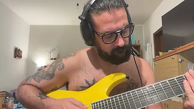 beardo85 online show from July 2026 08:48:02 PM