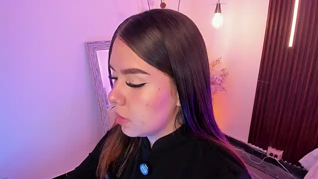 Snapshot of ArianaBaker chatting on April 2026 02:47:01 PM ArianaBaker online show from April 2026 02:47:01 PM