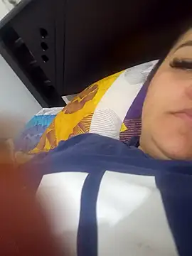 Snapshot of lola__sweetx chatting on February 2025 01:04:02 AM lola sweetx online show from February 2025 01:04:02 AM