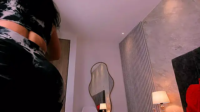 Snapshot of lola__sweetx chatting on February 2025 10:16:02 AM lola sweetx online show from February 2025 10:16:02 AM