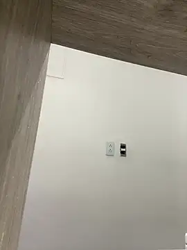 Osiiriis online show from February 2025 01:06:01 PM