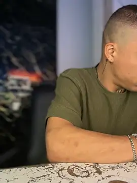 Osiiriis online show from March 2025 04:45:01 AM