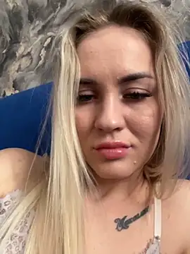 Snapshot of DreamGirl-777 chatting on March 2025 12:47:02 PM DreamGirl-777 online show from March 2025 12:47:02 PM