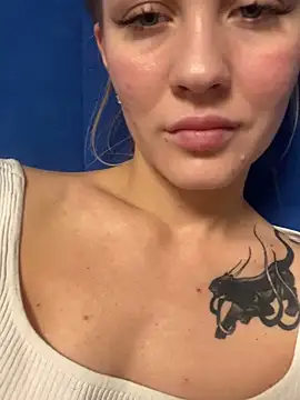 Snapshot of DreamGirl-777 chatting on November 2025 09:16:02 PM DreamGirl-777 online show from November 2025 09:16:02 PM