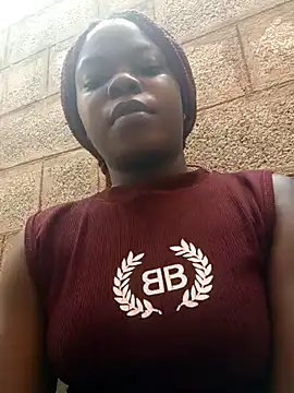 Snapshot of Sarie_sho chatting on March 2025 06:16:02 AM Sarie sho online show from March 2025 06:16:02 AM