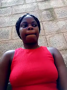 Snapshot of Sarie_sho chatting on November 2025 07:32:01 AM Sarie sho online show from November 2025 07:32:01 AM