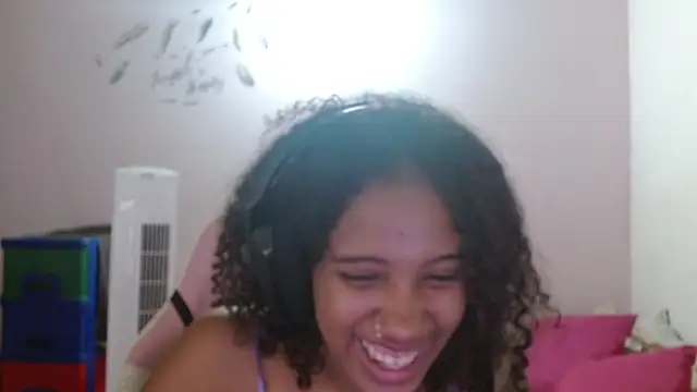 TiffanyRoouse online show from January 2025 04:39:01 AM