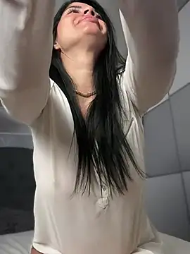 Snapshot of _adelle chatting on January 2025 06:16:02 AM adelle online show from January 2025 06:16:02 AM