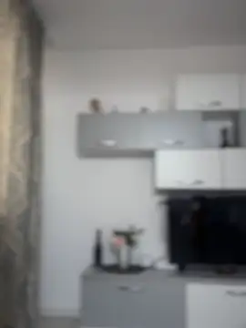 Snapshot of _adelle chatting on January 2025 12:20:02 PM adelle online show from January 2025 12:20:02 PM