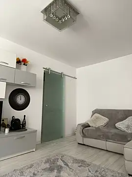 Snapshot of _adelle chatting on March 2025 10:00:02 AM adelle online show from March 2025 10:00:02 AM