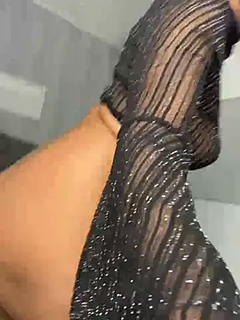 Snapshot of _adelle chatting on March 2025 01:18:01 PM adelle online show from March 2025 01:18:01 PM