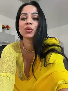 Snapshot of _adelle chatting on March 2025 11:08:02 AM adelle online show from March 2025 11:08:02 AM