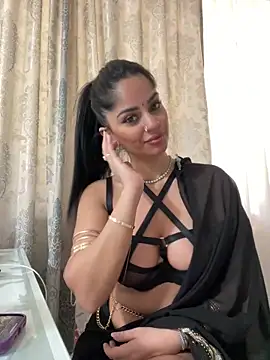 Snapshot of _adelle chatting on March 2025 10:17:02 AM adelle online show from March 2025 10:17:02 AM