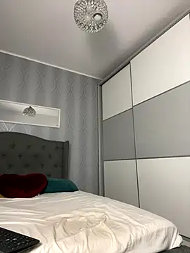 Snapshot of _adelle chatting on September 2025 12:09:01 PM adelle online show from September 2025 12:09:01 PM