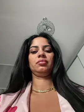 Snapshot of _adelle chatting on June 2026 09:33:01 AM adelle online show from June 2026 09:33:01 AM