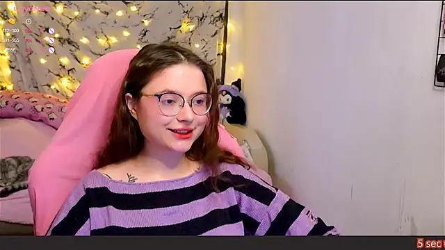 me  hanna online show from January 2025 12:17:01 AM