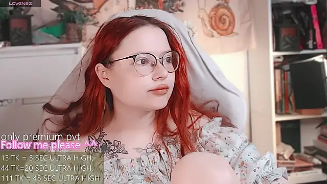 Snapshot of me__hanna chatting on April 2026 03:20:01 AM me hanna online show from April 2026 03:20:01 AM