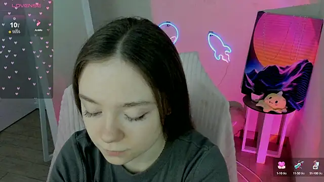 Snapshot of Florence_meow chatting on February 2025 07:50:01 AM Florence meow online show from February 2025 07:50:01 AM