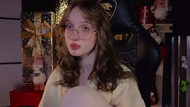 ELLIEJAY online show from December 2024 11:21:01 PM