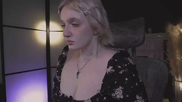 ELLIEJAY online show from May 2026 05:16:02 AM