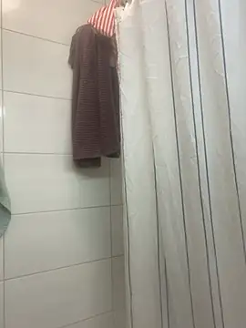 Snapshot of Elrubiolargo chatting on December 2024 02:13:01 PM Elrubiolargo online show from December 2024 02:13:01 PM