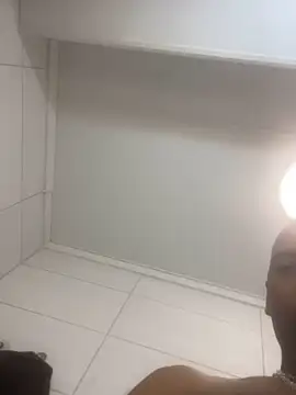 Snapshot of Elrubiolargo chatting on February 2025 05:55:02 PM Elrubiolargo online show from February 2025 05:55:02 PM