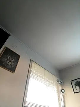 Snapshot of Elrubiolargo chatting on September 2025 06:04:02 AM Elrubiolargo online show from September 2025 06:04:02 AM