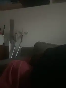 Snapshot of Elrubiolargo chatting on October 2025 06:01:01 AM Elrubiolargo online show from October 2025 06:01:01 AM