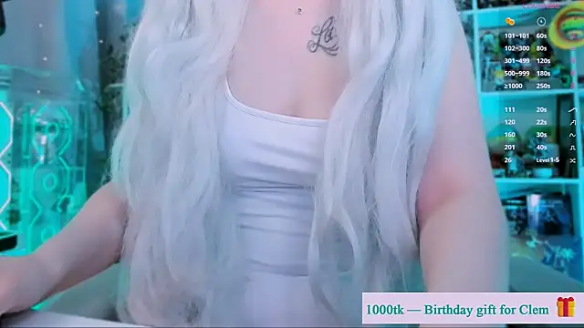 Snapshot of ohclementine chatting on July 2026 08:57:01 AM ohclementine online show from July 2026 08:57:01 AM