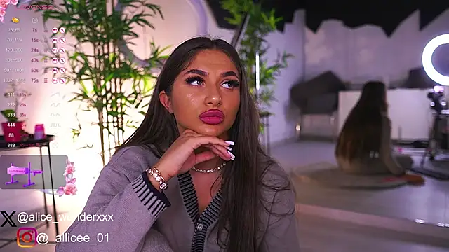 VanessaSimon online show from February 2025 06:12:01 AM