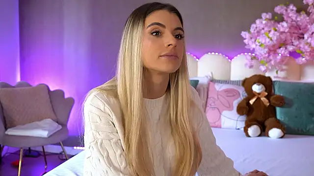 Snapshot of HaileyMadow chatting on March 2026 08:19:01 AM HaileyMadow online show from March 2026 08:19:01 AM