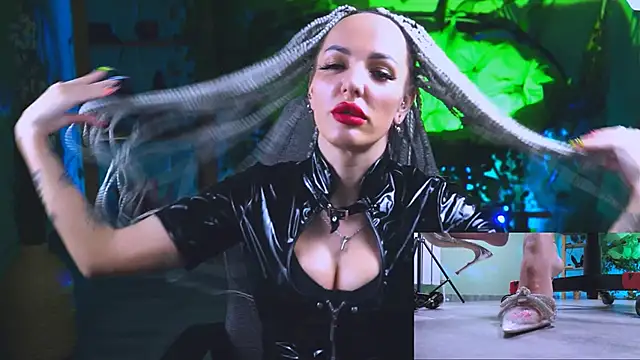 MonicaMaxwel online show from March 2025 06:23:02 PM