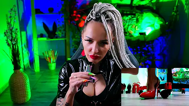 MonicaMaxwel online show from March 2025 11:42:01 AM