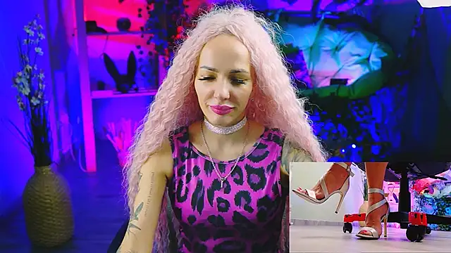 MonicaMaxwel online show from March 2025 12:06:02 PM