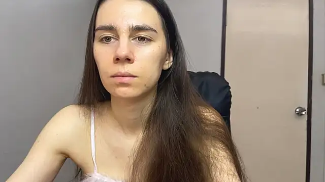 SassyJessi online show from December 2025 04:21:01 AM