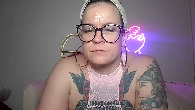 quinnmariexo online show from January 2026 09:29:01 PM