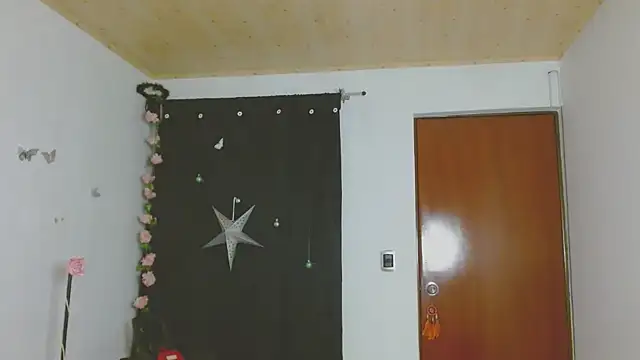 ella peck online show from February 2026 04:54:02 AM