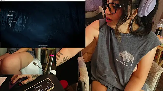 Snapshot of IndiaBlaze chatting on November 2025 02:22:02 AM IndiaBlaze online show from November 2025 02:22:02 AM