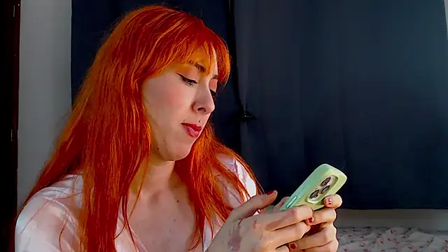 lanaturner  online show from December 2024 07:18:02 AM