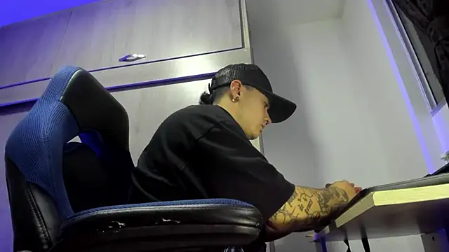 male pussy online show from December 2025 03:12:03 AM