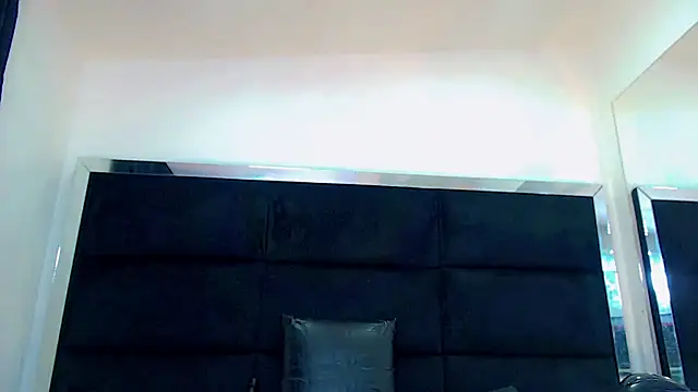 Snapshot of PriscilaRainbow chatting on April 2026 12:23:01 AM PriscilaRainbow online show from April 2026 12:23:01 AM