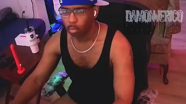 Snapshot of Southernfuckery chatting on March 2026 04:27:02 AM Southernfuckery online show from March 2026 04:27:02 AM