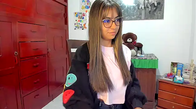 Isabellaa22 1 online show from January 2025 11:34:02 AM