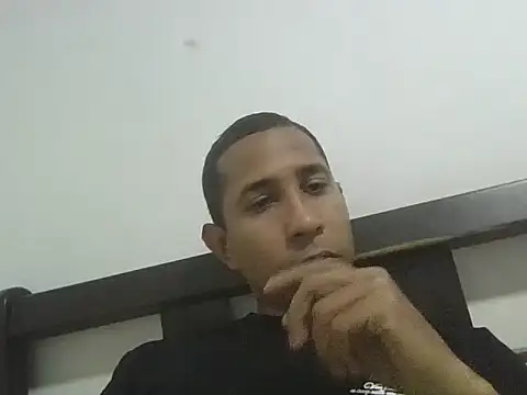 Snapshot of hot_mechanic chatting on April 2026 05:16:02 AM hot mechanic online show from April 2026 05:16:02 AM