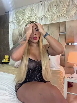 Celestemilan online show from April 2026 08:42:02 PM