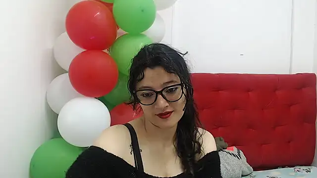 lunazulsj online show from January 2025 02:35:02 PM