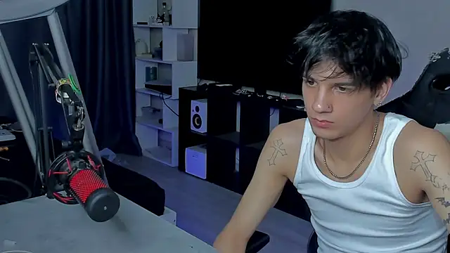 MarkBrowniii online show from September 2025 02:44:02 AM