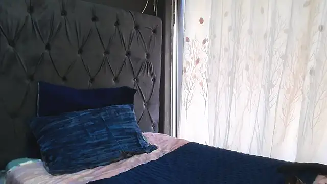 Nattybae09 online show from November 2025 04:33:02 AM