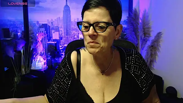 ninarandmann online show from June 2026 08:14:02 PM